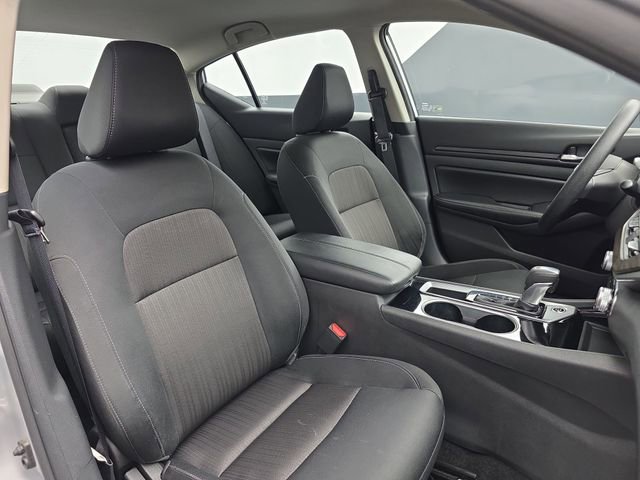 Used 2024 Nissan Altima 2.5 SV image 45