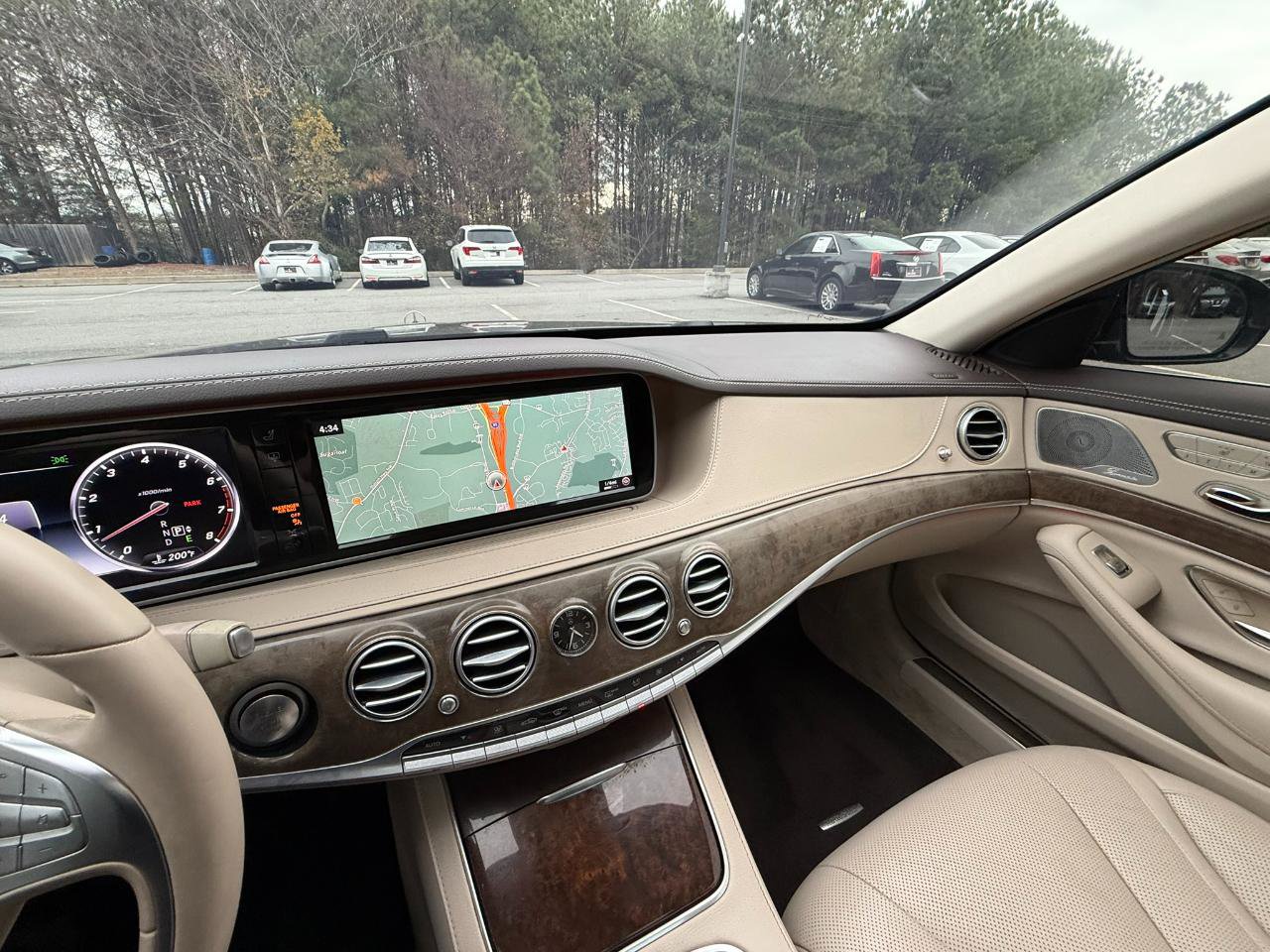 Used 2017 Mercedes-Benz S 550 Sedan image 23