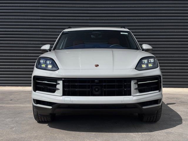 New 2026 Porsche Cayenne S image 10