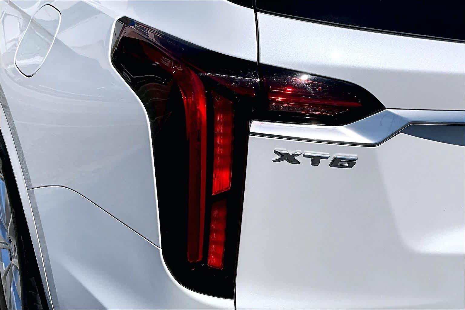 Used 2024 Cadillac XT6 Luxury FWD image 27