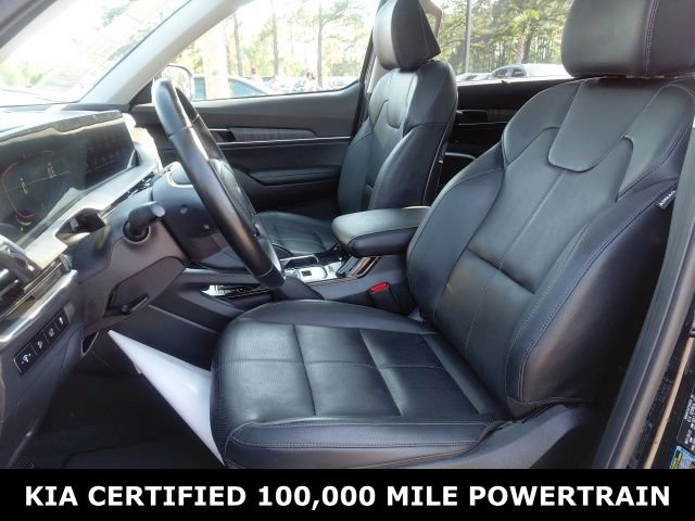 Used 2023 Kia Telluride EX w/ EX Captain's Chair Package image 23