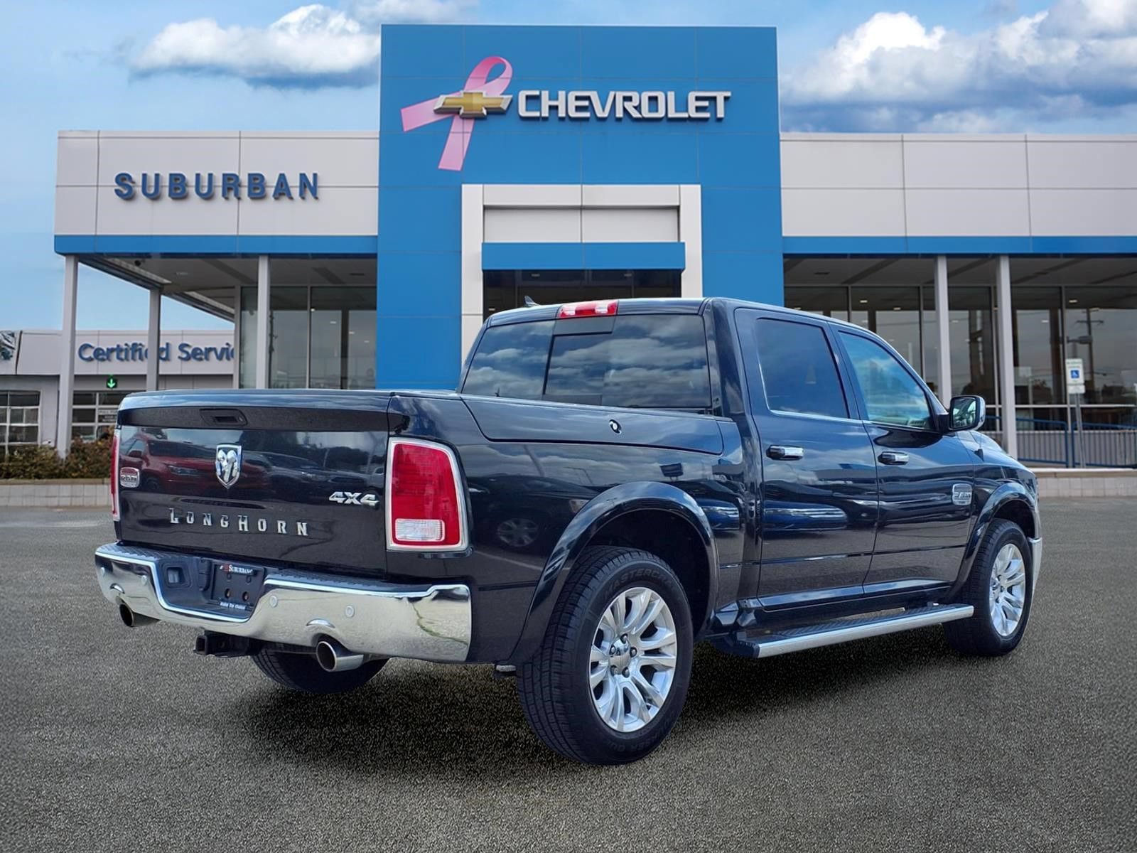 Used 2018 RAM 1500 Laramie Longhorn w/ Longhorn Southfork Package AWD/4WD image 4