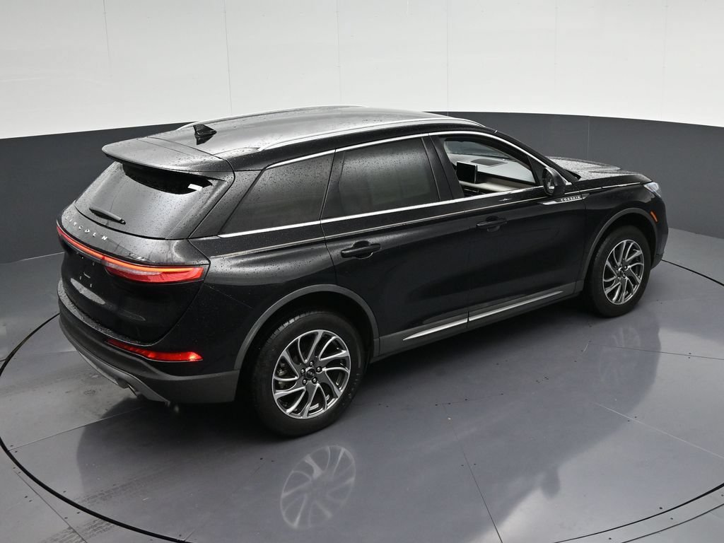 Used 2021 Lincoln Corsair AWD w/ Equipment Group 101A image 21