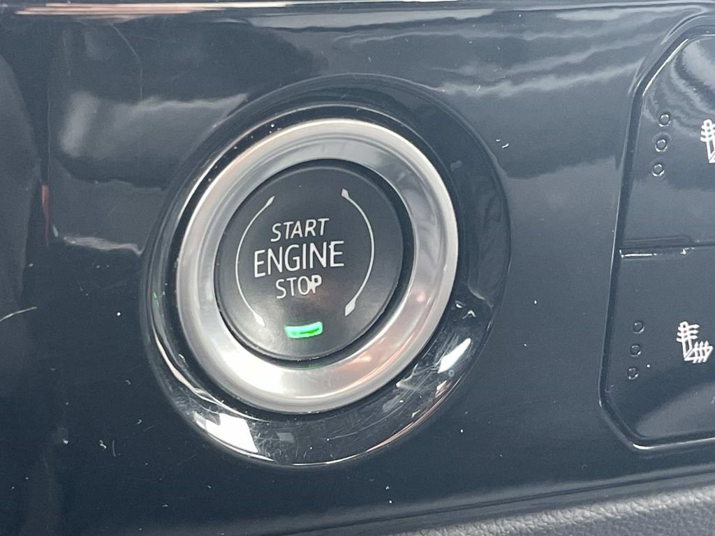 Certified 2024 Chevrolet Silverado 1500 LT image 14