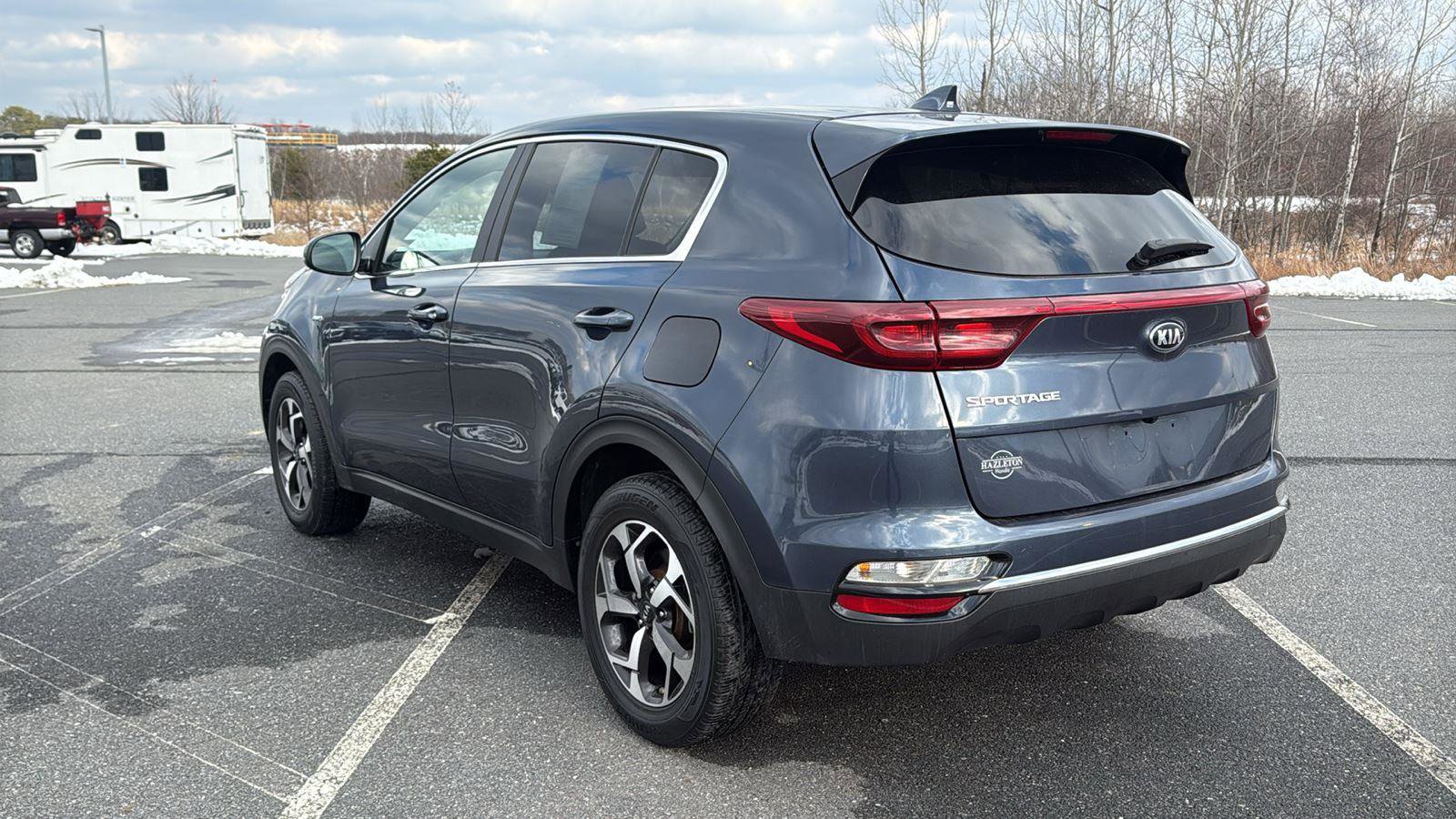 Used 2022 Kia Sportage LX image 9