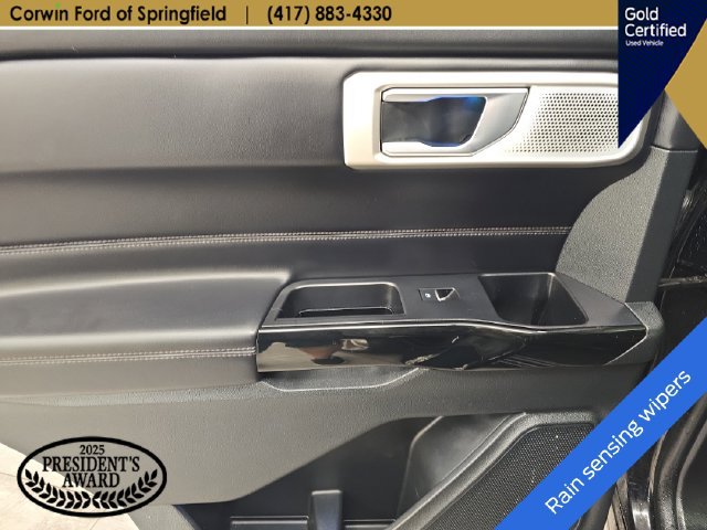 Certified 2023 Ford Explorer Platinum w/ Technology Package AWD/4WD image 22