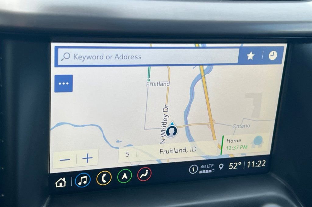 Certified 2023 GMC Acadia AT4 w/ Preferred Package image 17