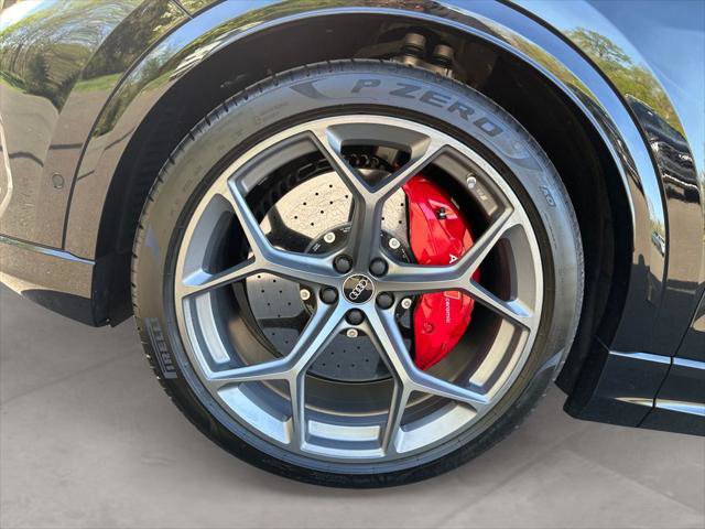 Certified 2025 Audi RS Q8 performance AWD/4WD image 14