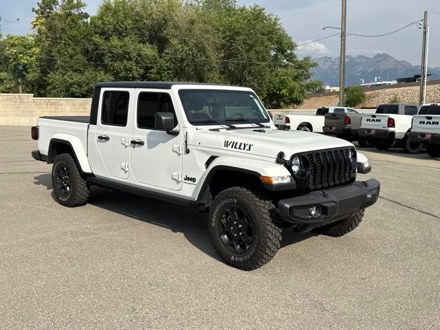 Used 2023 Jeep Gladiator Sport AWD/4WD image 9