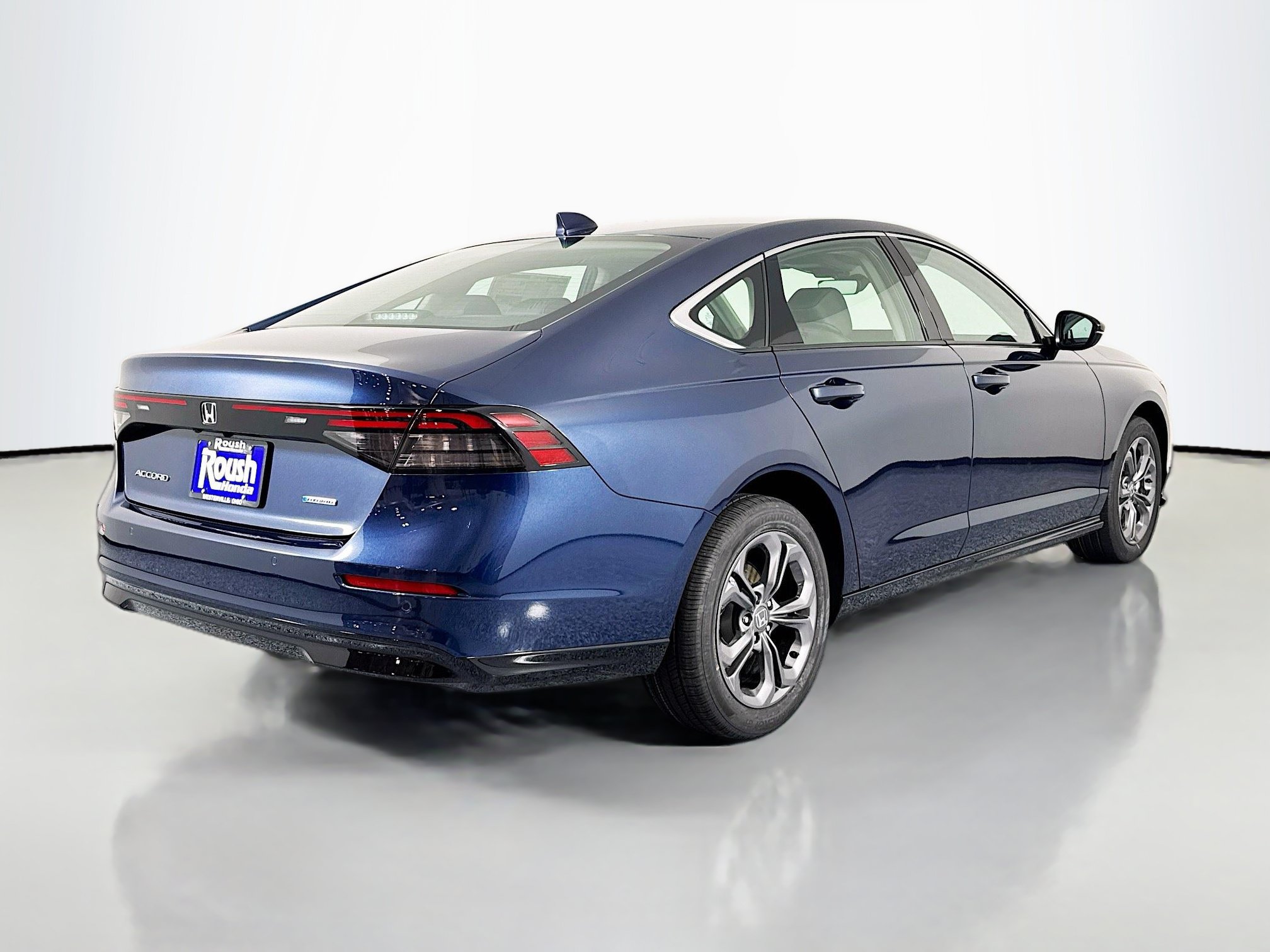 New 2026 Honda Accord EX-L image 5