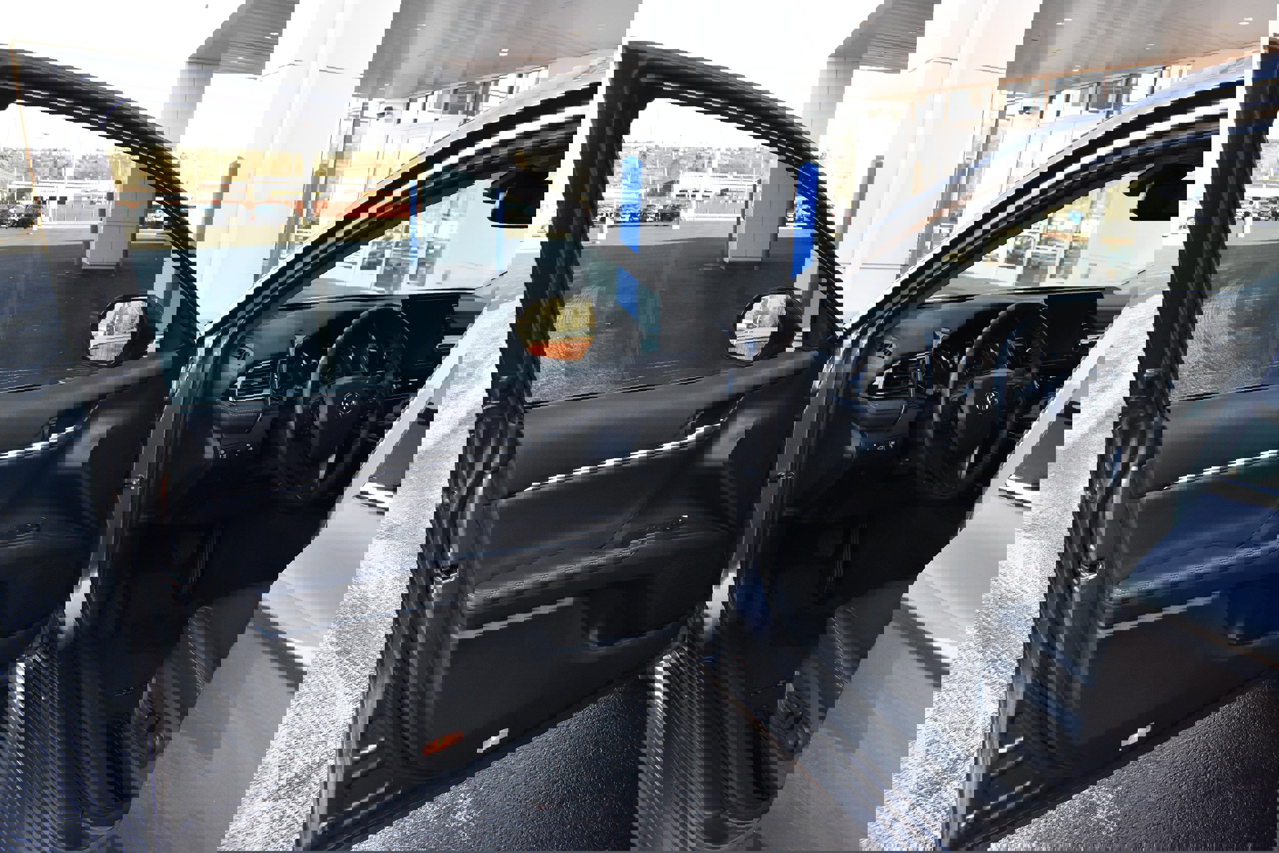 Used 2024 Toyota Camry XSE image 13