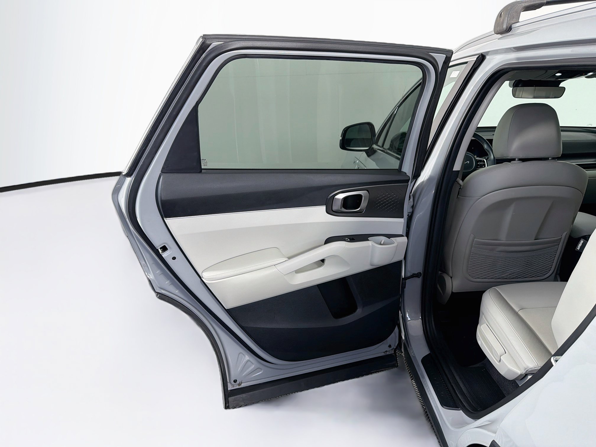 Used 2025 Kia Sorento S w/ Panoramic Sunroof Package FWD image 28