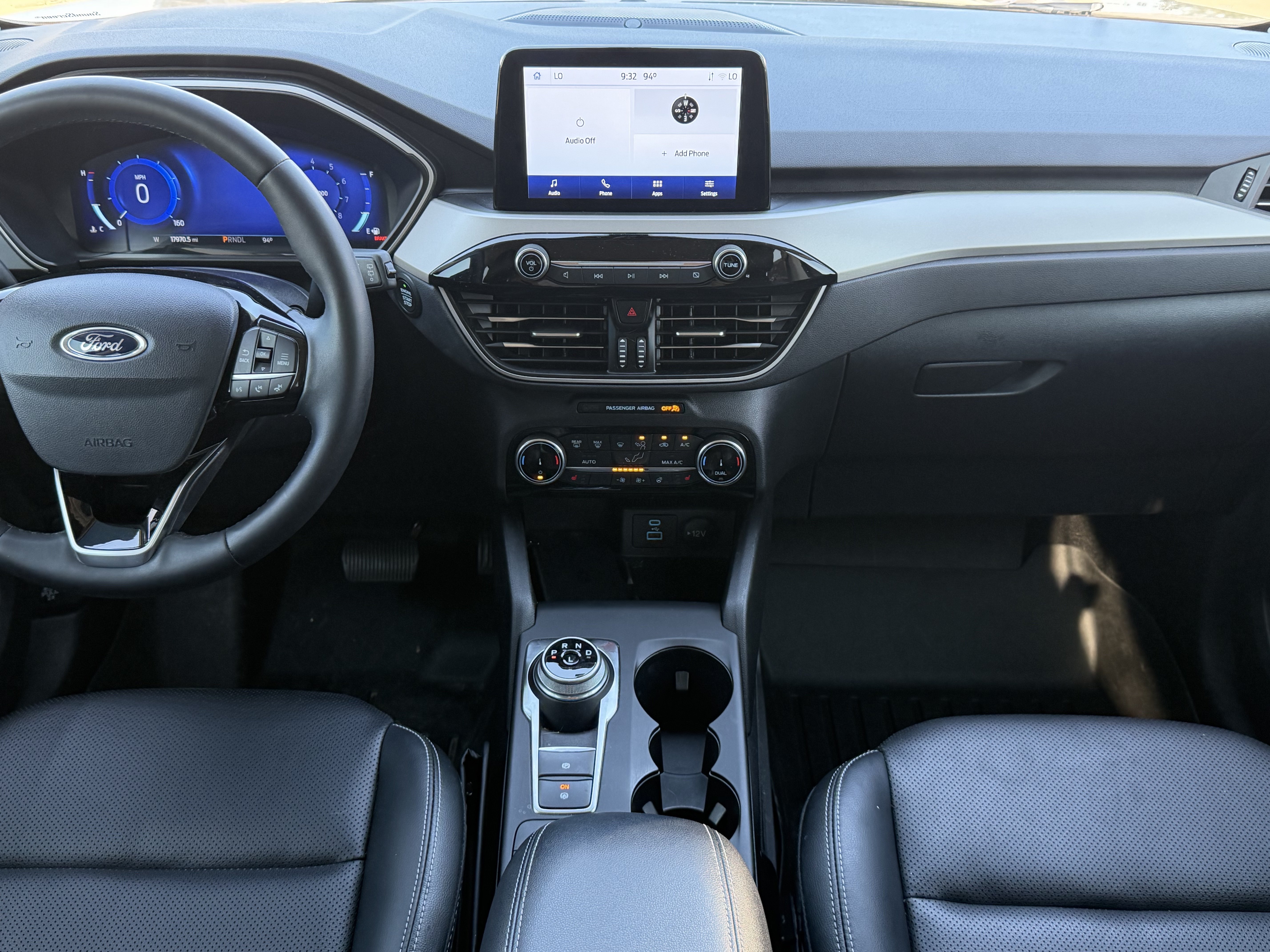 Used 2022 Ford Escape SEL w/ Technology Package FWD image 16