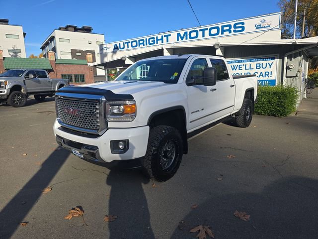 Used 2015 GMC Sierra 3500 Denali image 2