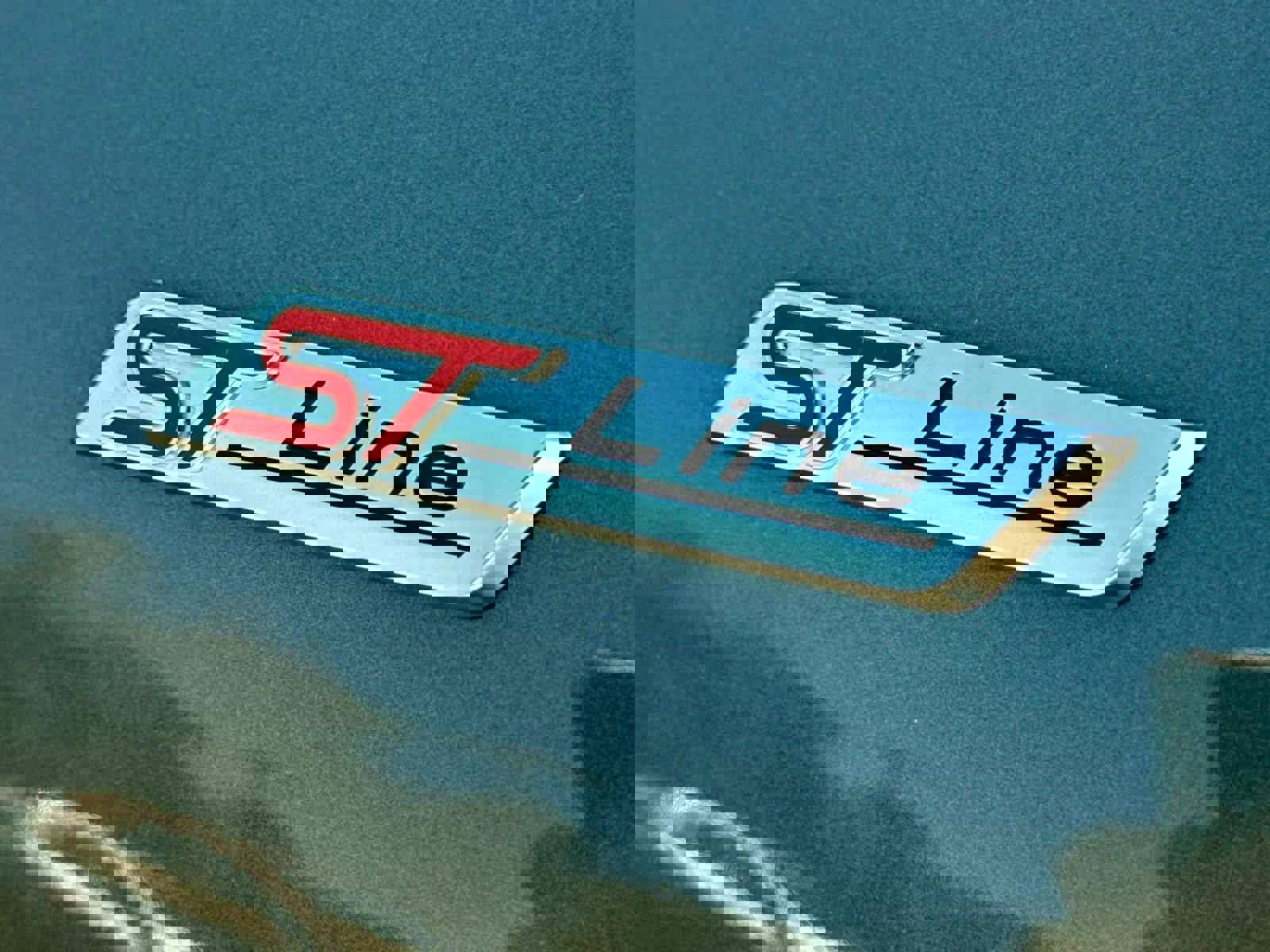 Used 2023 Ford Escape ST-Line Elite w/ Class II Trailer Tow Package image 8