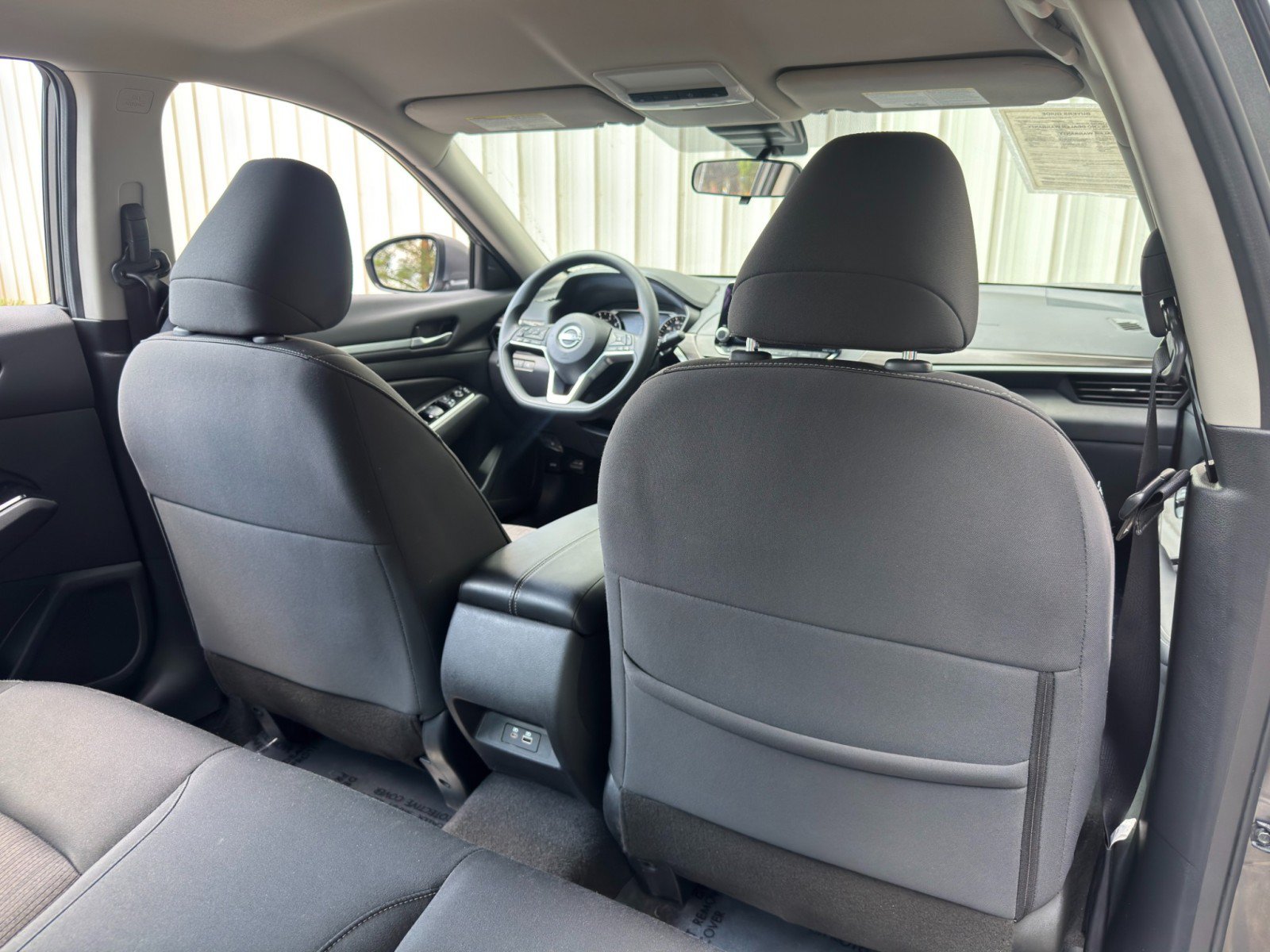 Used 2023 Nissan Altima 2.5 SV FWD image 31