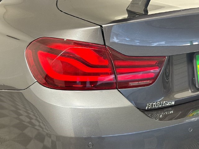 Used 2020 BMW M4 Coupe w/ M Driver's Package RWD image 33
