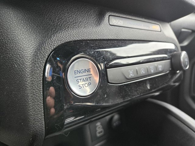 Certified 2024 Ford Escape ST-Line w/ Tech Pack #1 AWD/4WD image 23