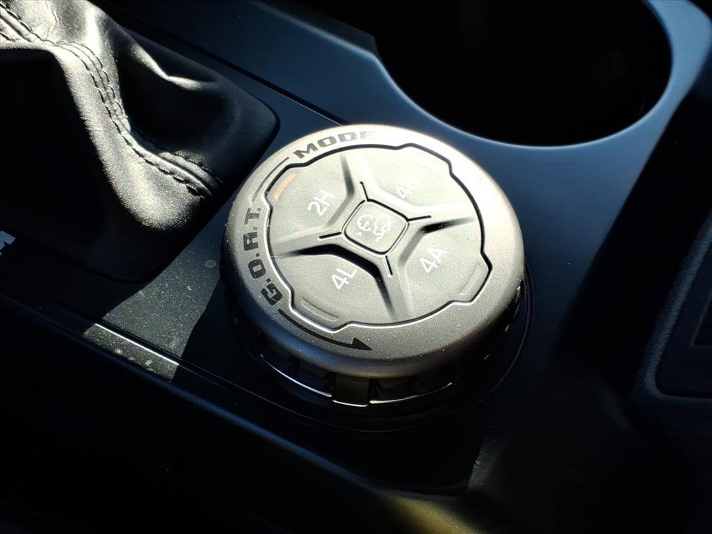 New 2025 Ford Bronco Outer Banks w/ Sasquatch Package image 19