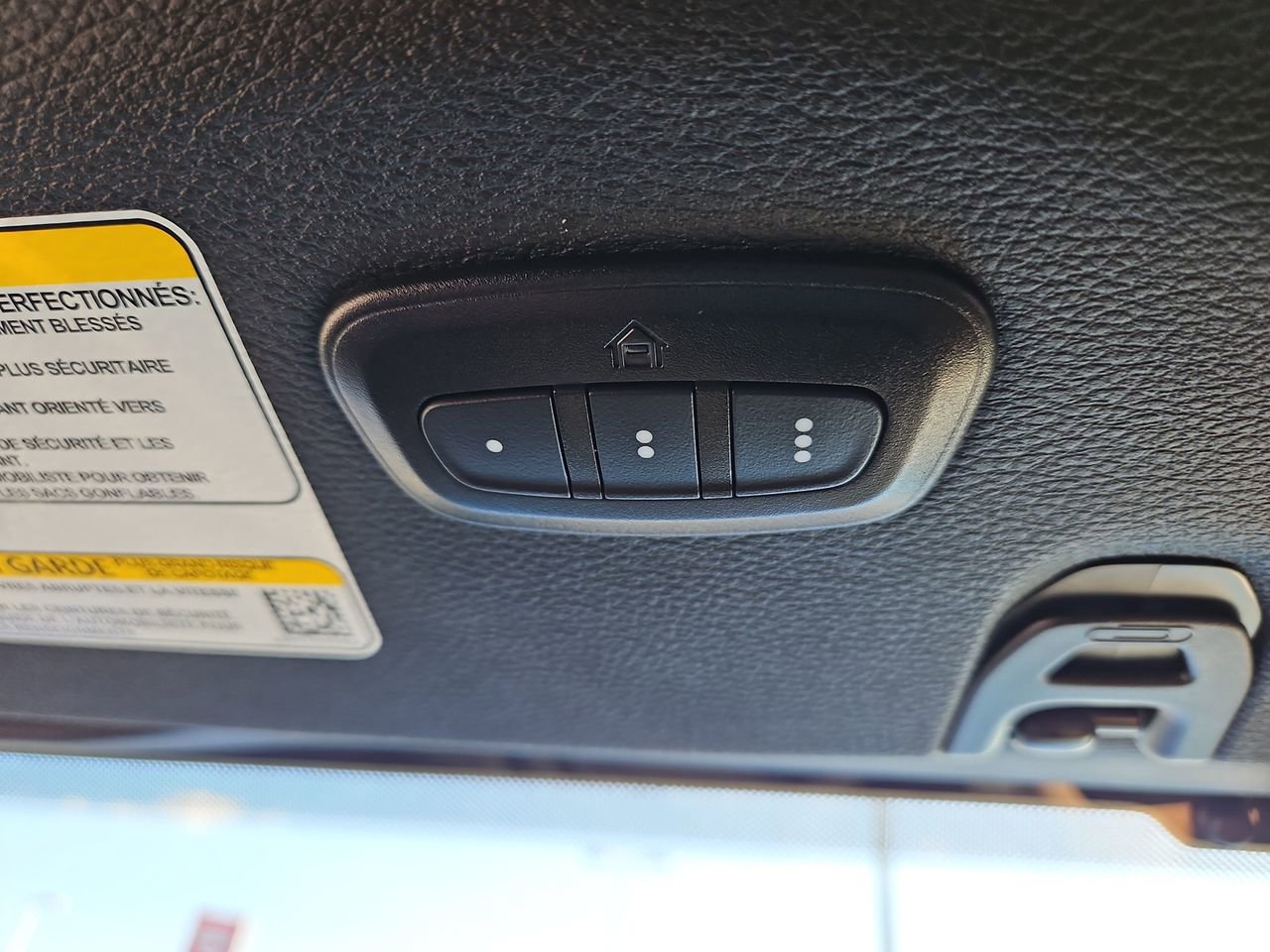 New 2025 Jeep Gladiator Mojave w/ Safety Group image 22