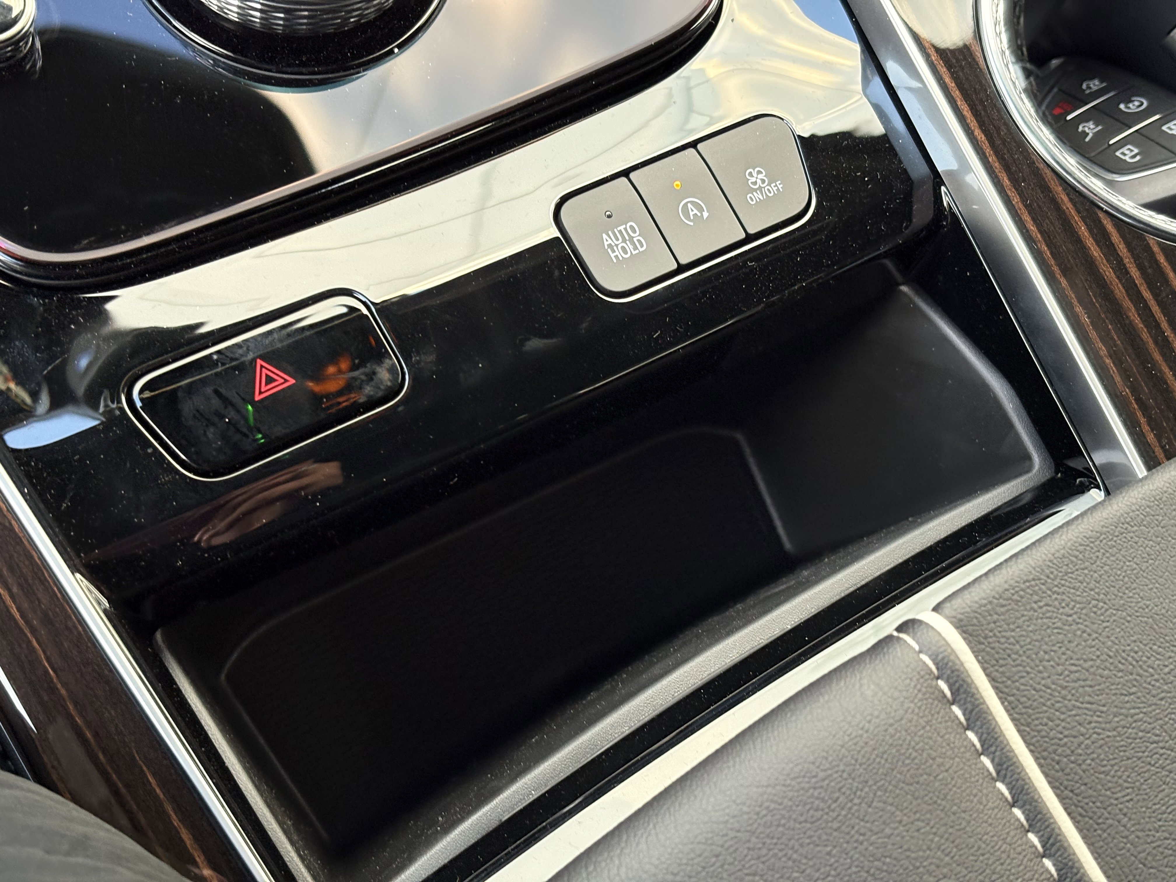 New 2026 Cadillac Escalade Luxury image 31