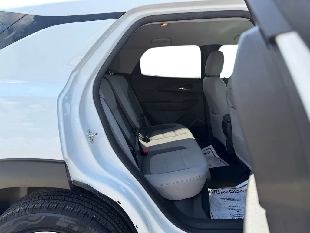 Used 2024 Chevrolet TrailBlazer LT AWD/4WD image 31