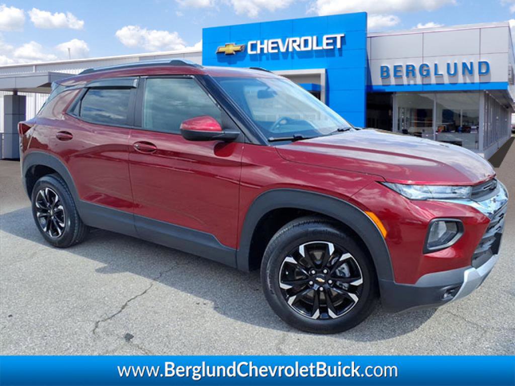 Used 2022 Chevrolet TrailBlazer LT w/ Convenience Package FWD image 1