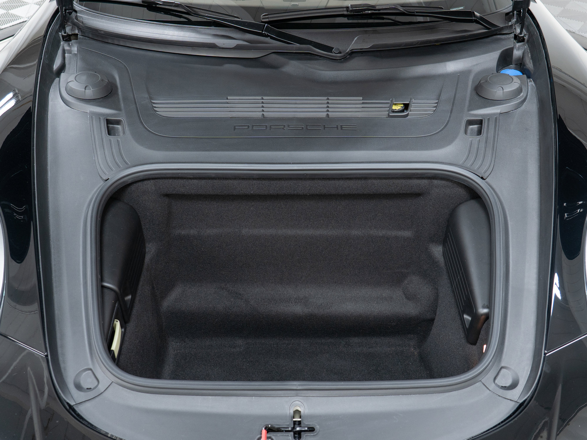 Certified 2019 Porsche 911 Carrera image 12