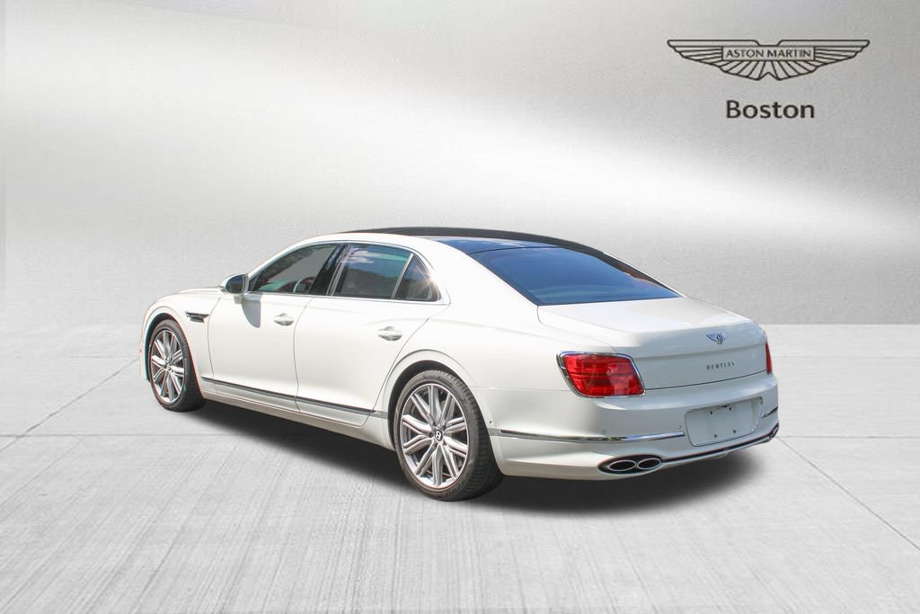 Used 2024 Bentley Flying Spur V8 AWD/4WD image 5