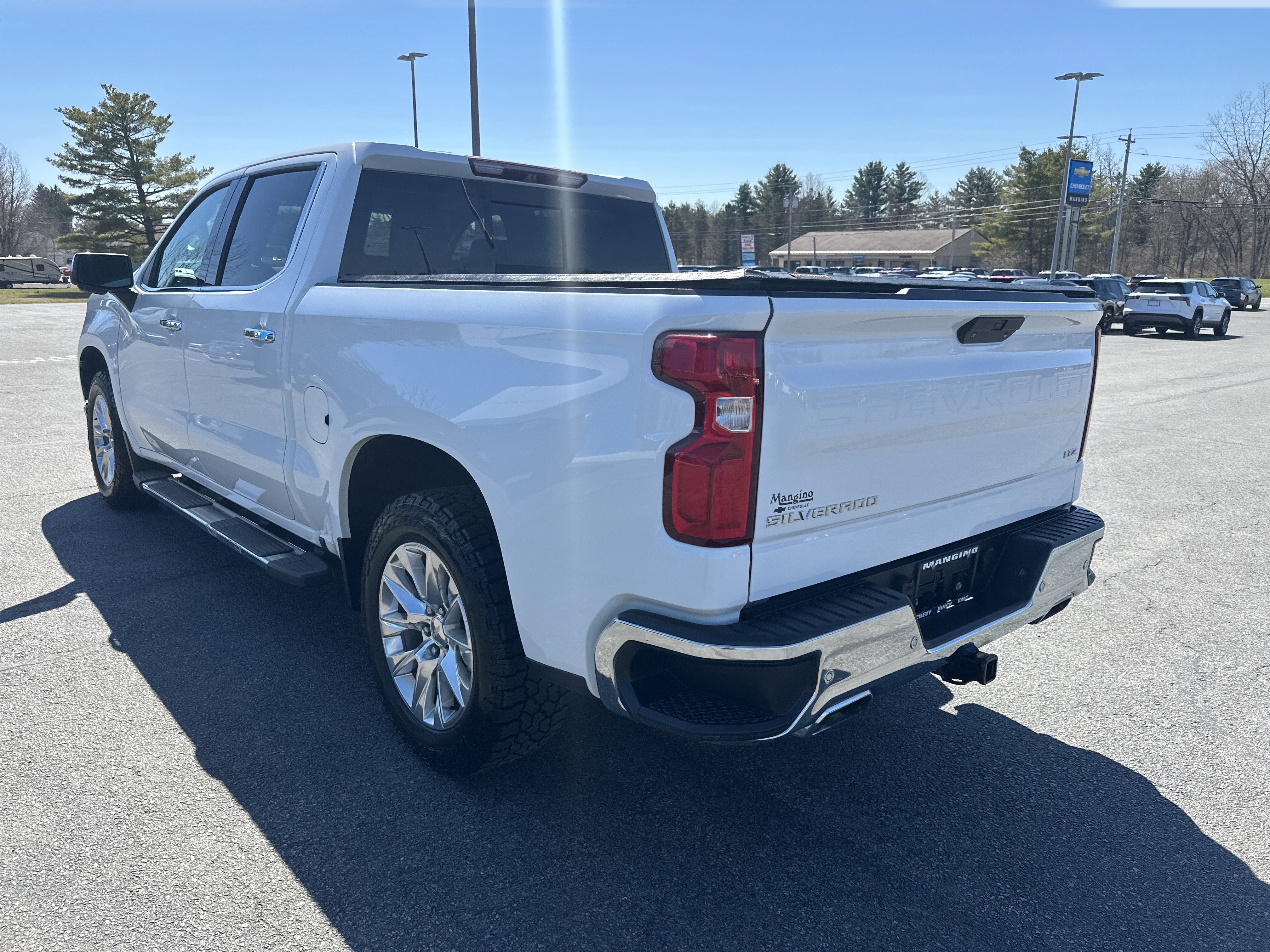Certified 2019 Chevrolet Silverado 1500 LTZ w/ LTZ Premium Package image 5