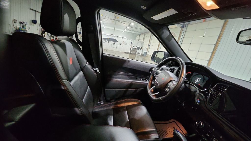 Used 2025 Dodge Durango R/T image 13