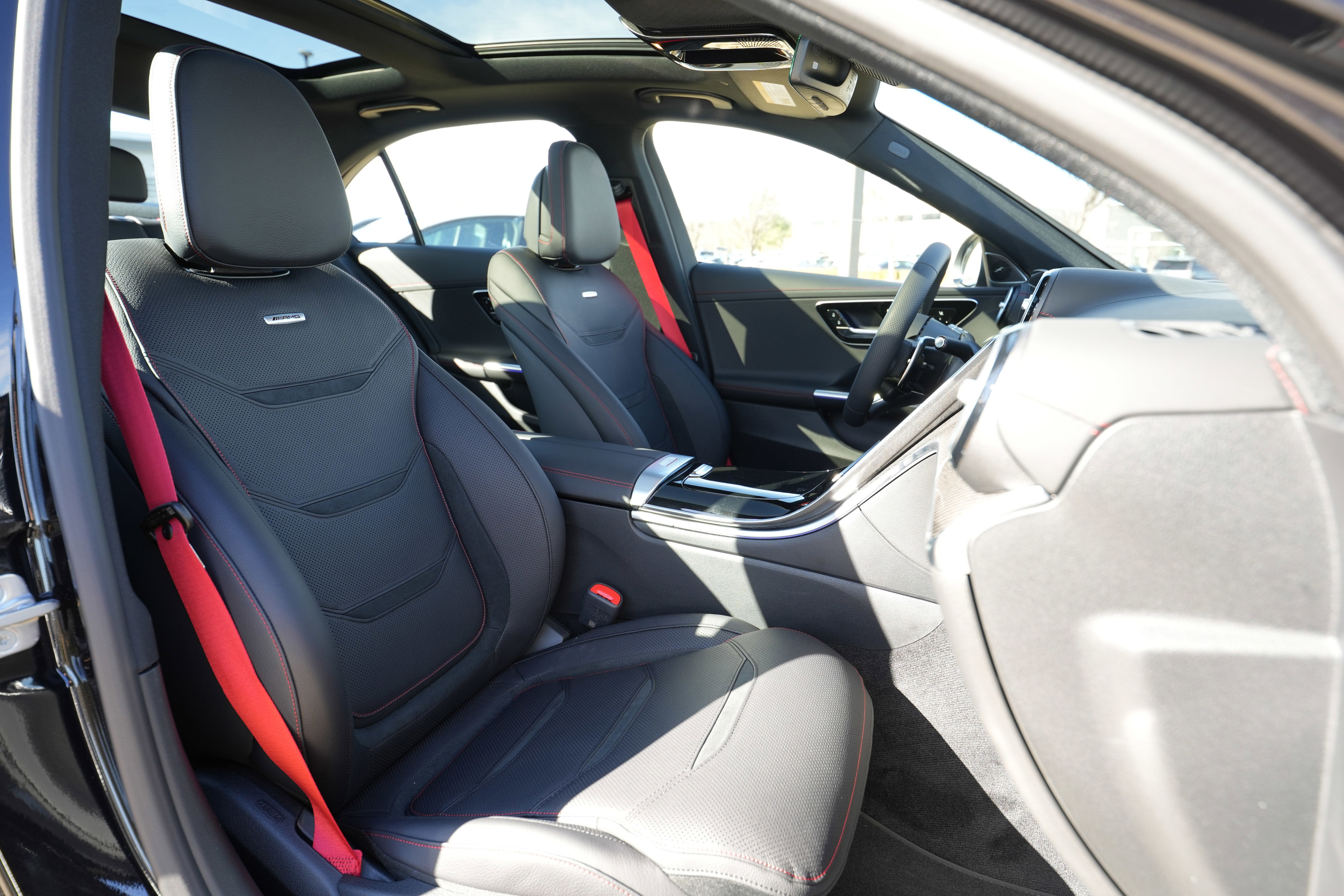 New 2026 Mercedes-Benz C 43 AMG 4MATIC Sedan image 43