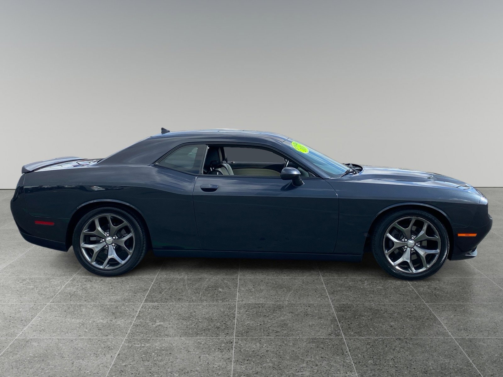 Used 2016 Dodge Challenger SXT Plus RWD image 6