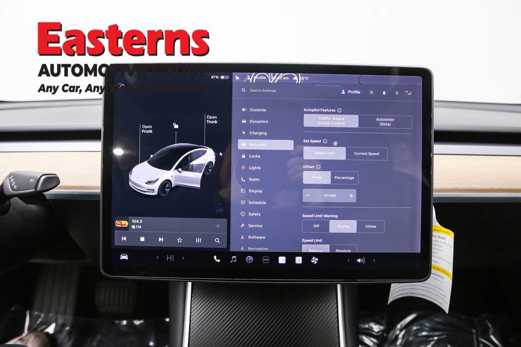 Used 2018 Tesla Model 3 Long Range image 12