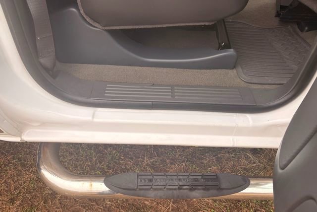 Used 2006 Chevrolet Silverado 2500 LT AWD/4WD image 28