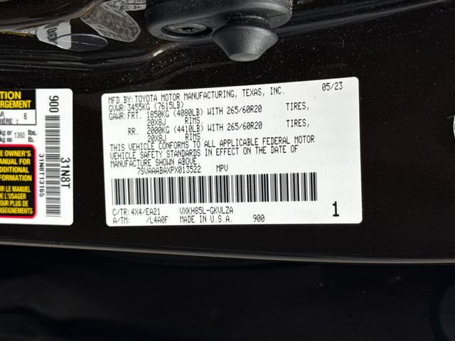 Used 2023 Toyota Sequoia Limited w/ Tow Technology Package AWD/4WD image 23