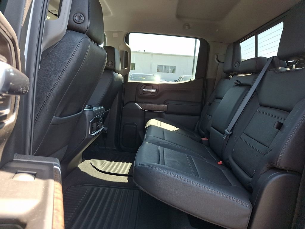 Certified 2019 GMC Sierra 1500 Denali w/ Technology Package AWD/4WD image 10