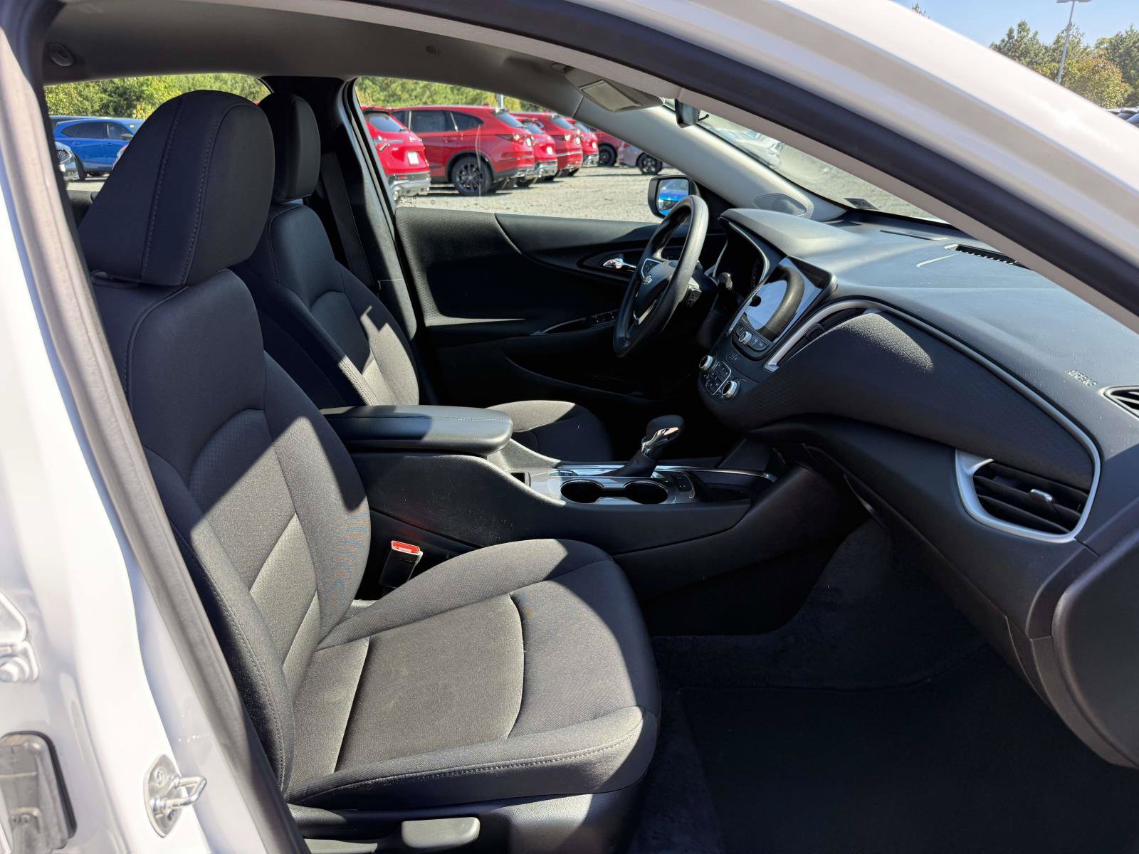 Certified 2025 Chevrolet Malibu LT FWD image 14