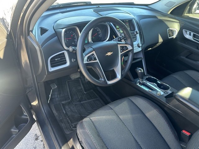 Used 2016 Chevrolet Equinox LT w/ Convenience Package image 16