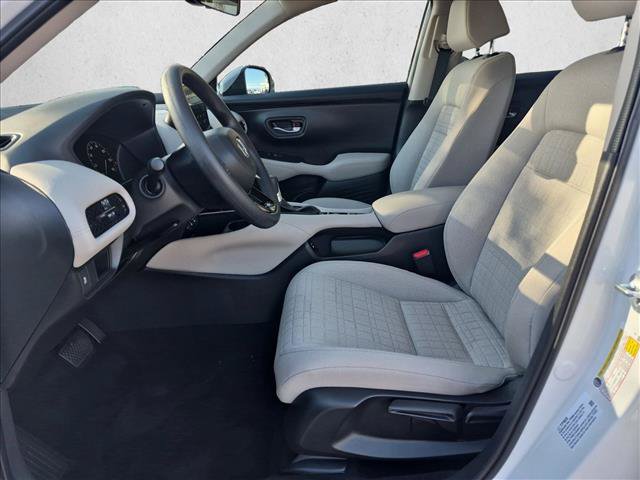 Certified 2027 Honda HR-V LX image 15