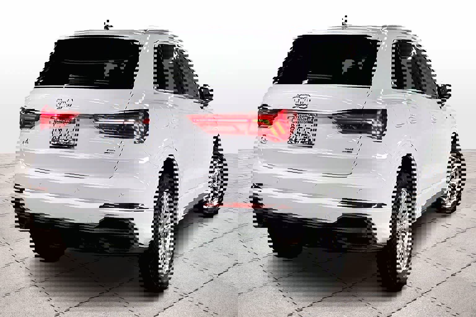 Certified 2025 Audi Q3 2.0T Premium image 15