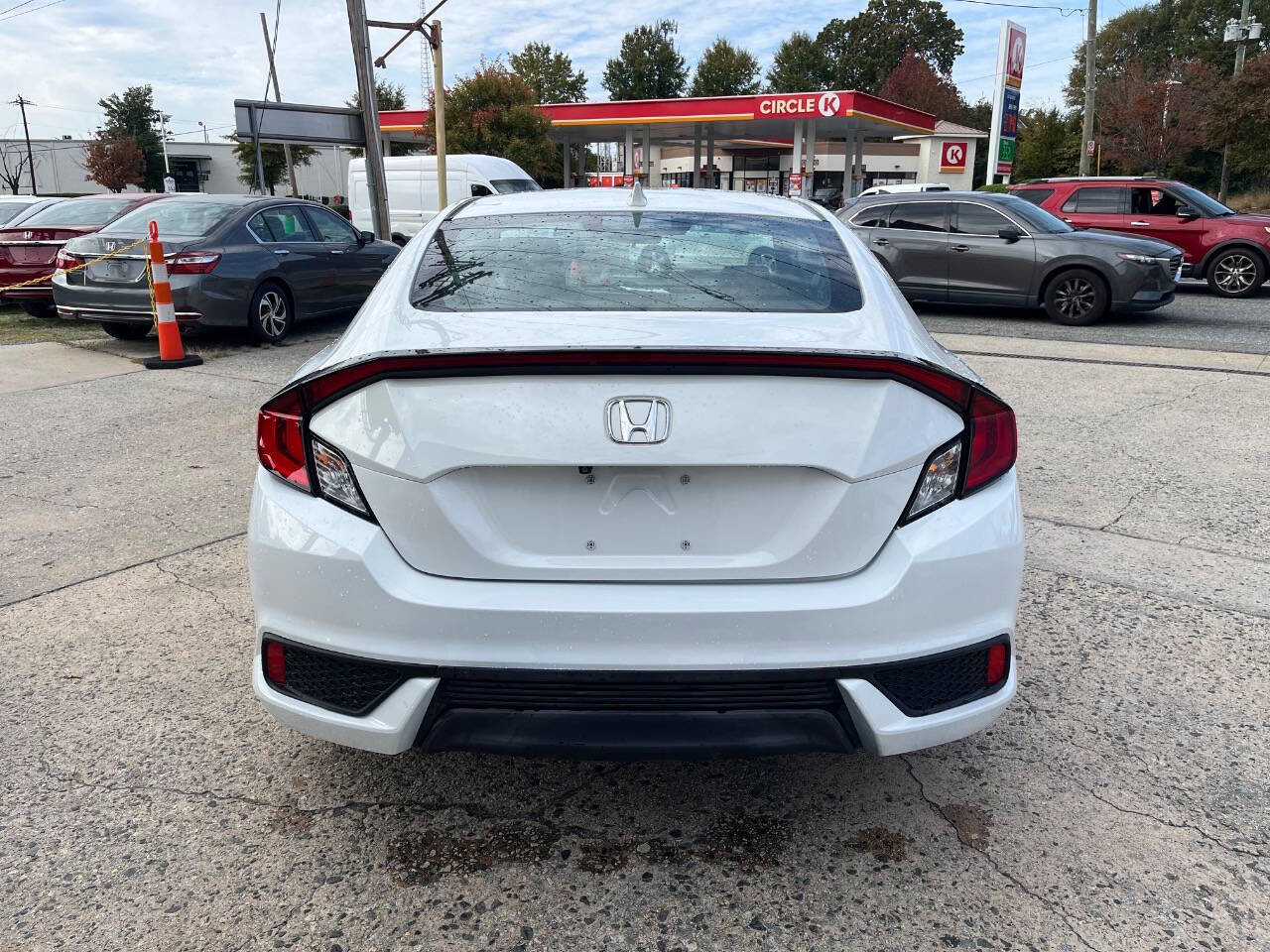 Used 2018 Honda Civic EX-T image 5