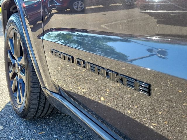 Used 2021 Jeep Grand Cherokee Laredo X RWD image 7