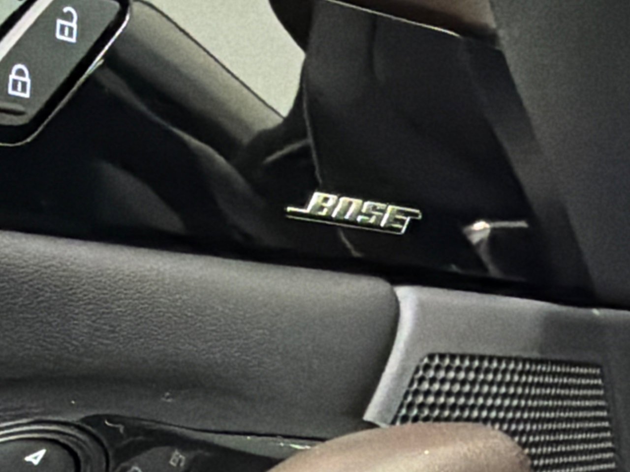 Used 2025 MAZDA CX-30 2.5 Turbo w/ Premium Package image 35