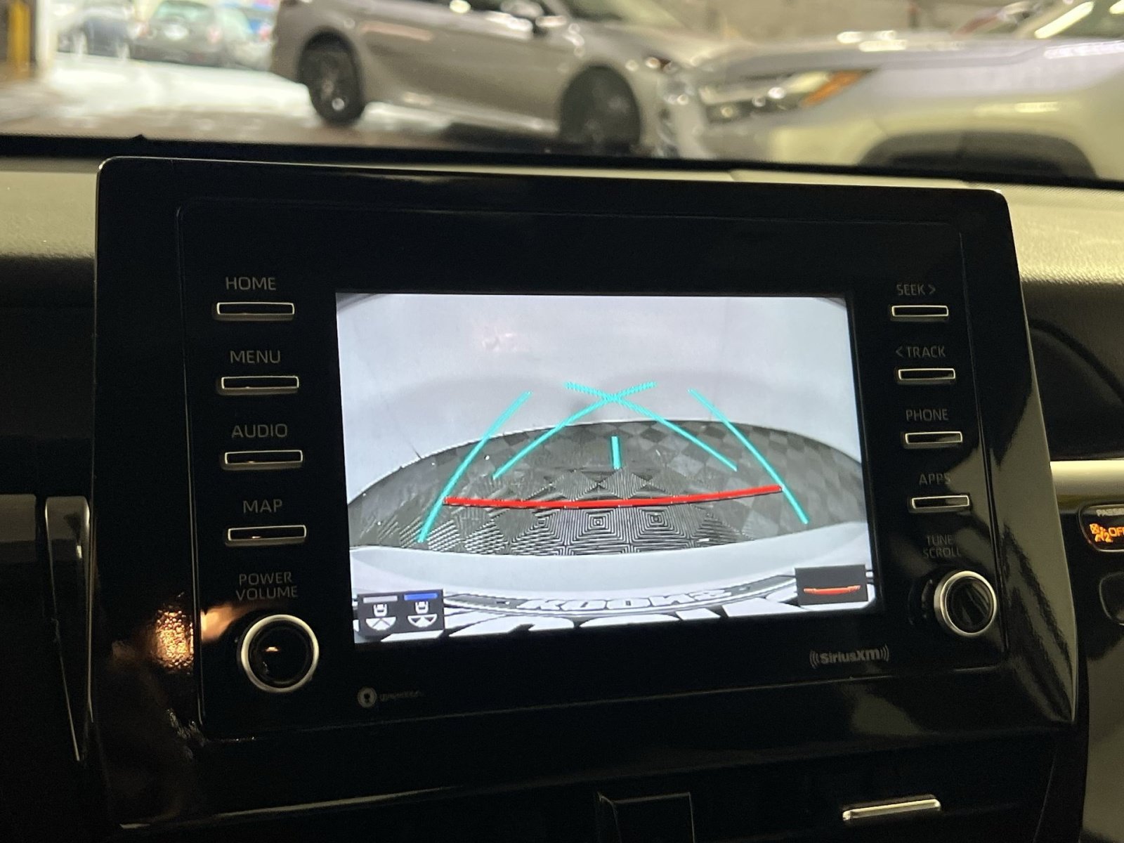 Used 2024 Toyota Camry LE w/ Convenience Package FWD image 17