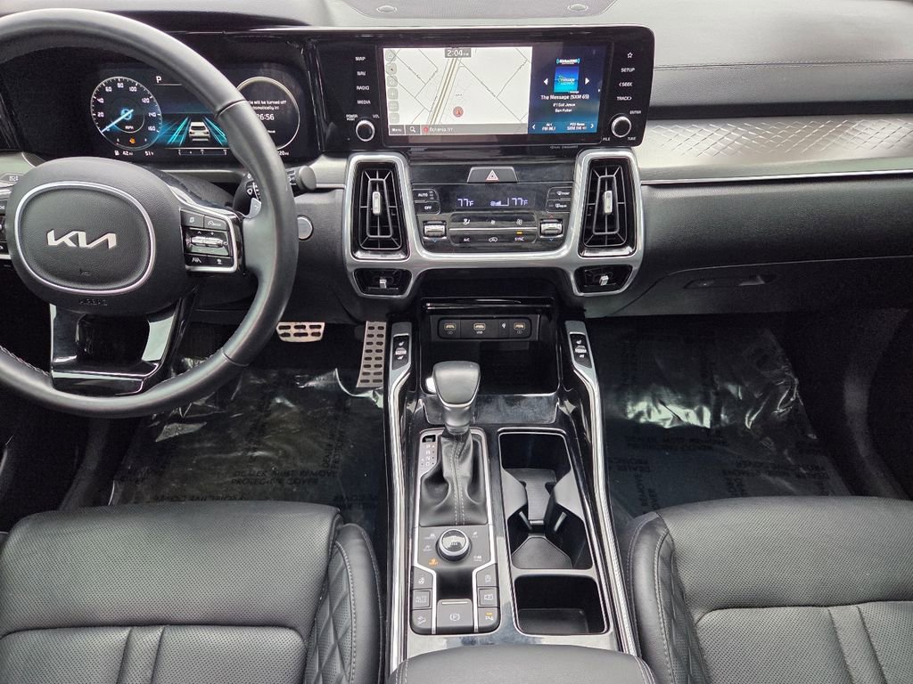Used 2023 Kia Sorento SX AWD/4WD image 15