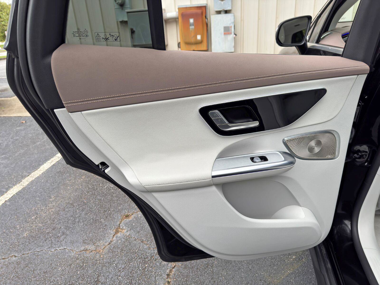 Used 2023 Mercedes-Benz EQE 500 4MATIC SUV image 49