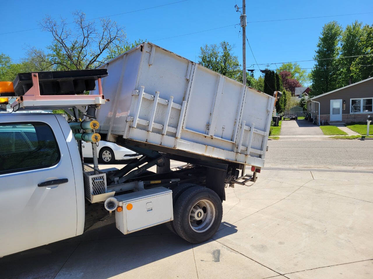 Used 2011 Chevrolet Silverado 3500 W/T RWD image 5