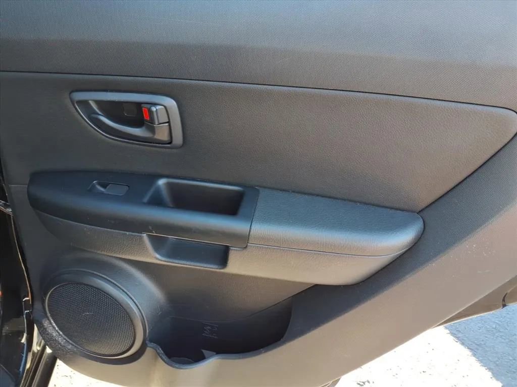 Used 2013 Kia Soul image 14