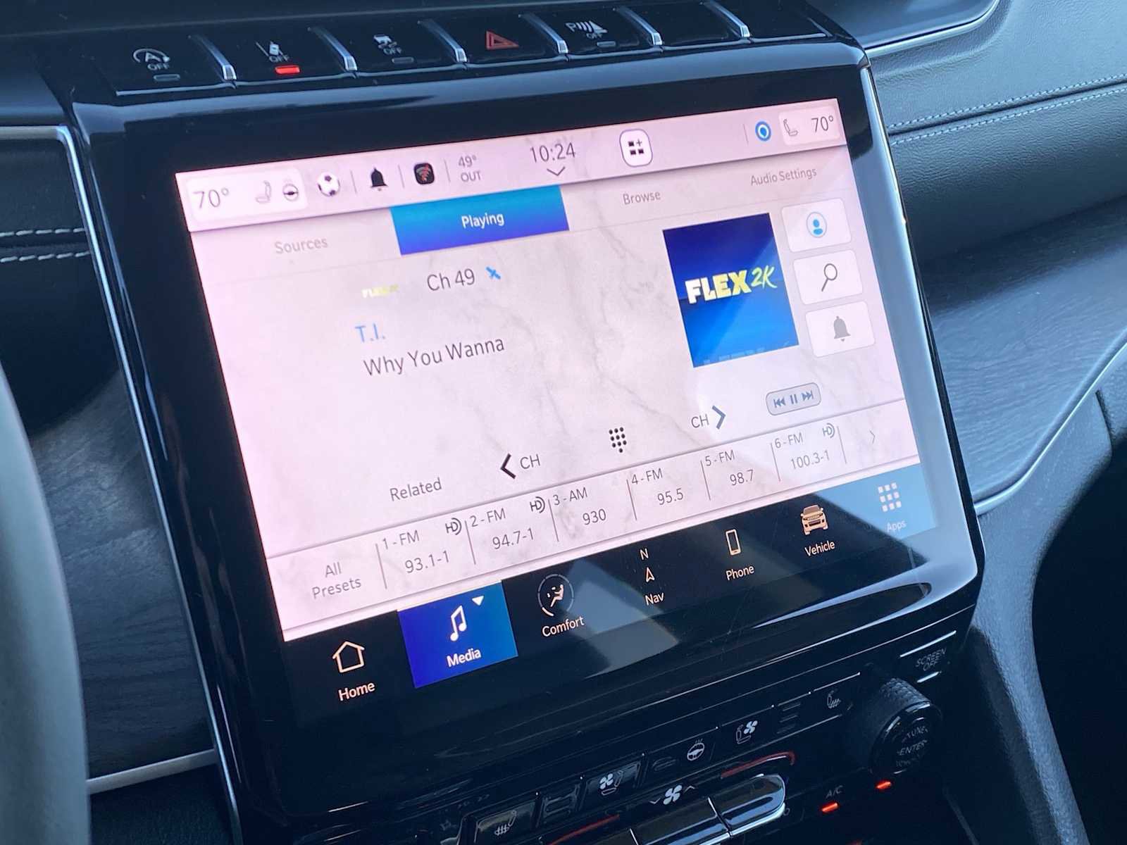 Certified 2023 Jeep Grand Cherokee Limited w/ Luxury Tech Group II image 31